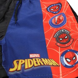 Short de bain spiderman.